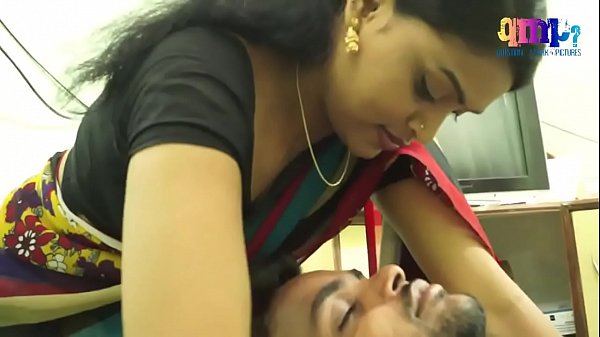 Gairah Tersembunyi Ibu Rumah Tangga India Dengan Insinyur Perangkat Lunak