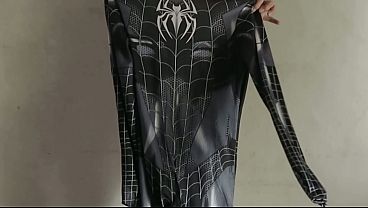 Ngentot Habis-habisan Cewek Cosplay Spiderman Hitam Sampai Crott Berulang Kali Di Lubang Memeknya – Film Panas Indonesia Palaxi