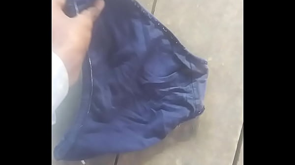 Tante Montok Desi Yang Menggairahkan