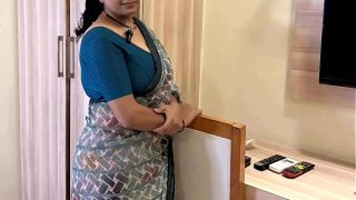 Bhabhi Ji Pahli Baar Naye Flat Mein Devar Ji Ko De Diya Special Gift, Xxx Video Hindi Mein