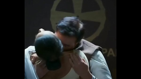 Cewek India Yang Bikin Nggak Bisa Berhenti Melirik