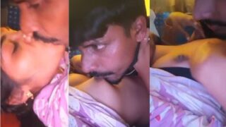 Cowok Ngesot Payudara Kencang Pacarnya Dan Nikmati Seks Tamil Yang Menggairahkan