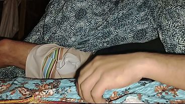 Ibu Tiri Ku Tadi Malam Kasih Nikmat Gila, Aku Masukin Dua Jari Ke Memeknya Sampai Keluar Air.