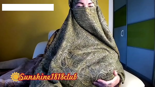 Turki Arab Milf Berjilbab Muslim Bbw Dengan Payudara Besar Rekaman Webcam 10 November