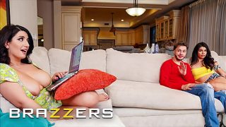 Sarah Arab Genit Godain Pacar Temen Kos, Ngewe Panas-panas Diam-diam Dibalik Punggung – Brazzers