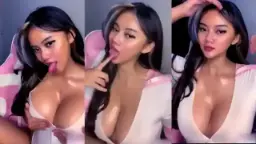 Aura Eksotis Toge Jilat Tetek Sendiri Mango, Nikmatin Liurnya Bikin Muncrat