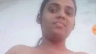 Cewek India Pamer Telanjang Di Video Call, Bikin Makin Panas