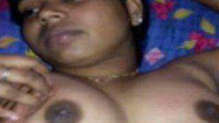 Desi Perawat Kamini Dari Kerala, Siap Bikin Kamu Makin Pengen – 4
