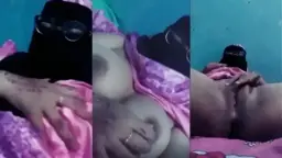 Ibu Guru Ngaji Lagi Sange Parah, Colmek Sampe Basah.