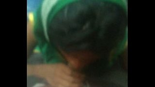 Desi Auntie Pengemis Di Kereta Lokal Main Sex Panas