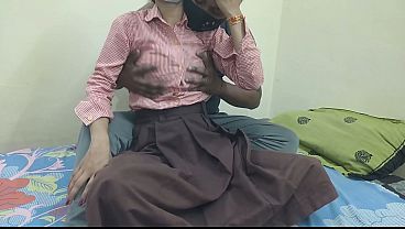 Cewek Kuliahan India Digebukin Cowok Di Kamar Kontrakan, Crot Penuh