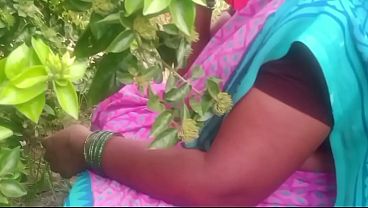 Bhabhi India Digoyang Di Sawah, Desa Makin Panas