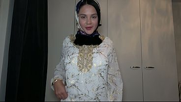 Pov – Ngentubein Sepupu Muslimah Pakai Hijab, Romantis Tapi Nakal