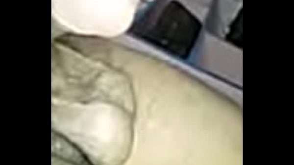 Cowok India, Sange Berat, Pengen Ngenakin Cewek Pake Badannya Yang Kekar.