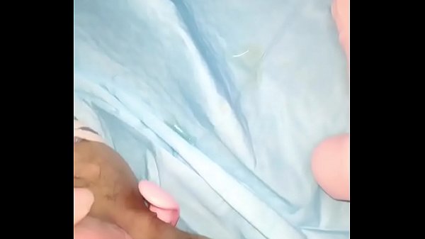 Cewek China Coli Sampe Muncrat, Lubangnya Penuh Semua.