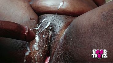 2 Kontol Besar Ngencrotin Bokap Tiri Afrika Montok Sambil Ngegoyang Pantat Tebal