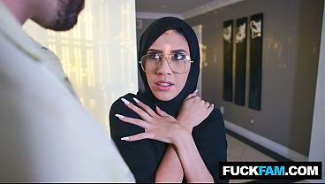Hijabis Celah Keperawanan Malaikat Del Rey, Siap Ditembak