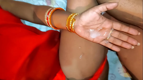 Gadis Desi Pertama Kali Dimasuki Kontol Gede Dari Belakang, Merintih Minta Pelan-pelan Sambil Bokong Digoyang