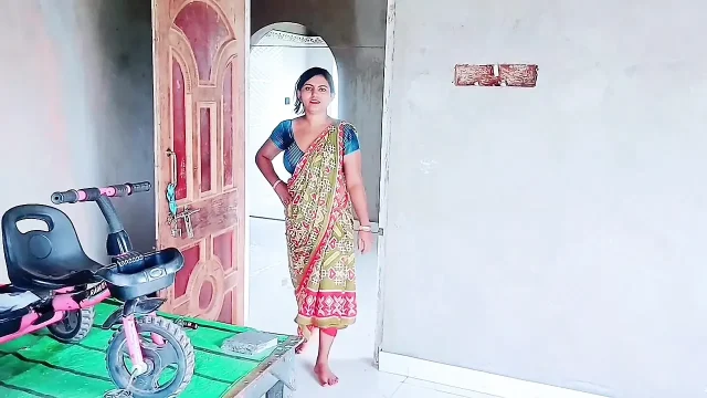 My Big Step Sister Was Angry_ We Shared Single Bed Bangli Sex