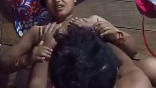 Ibu-ibu Desa Goyang Seksi Digenjot Habis-habisan Sama Suami.