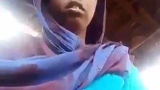Video Coli Desa, Si Jalang Kampung Lagi Mainin Diri Sendiri