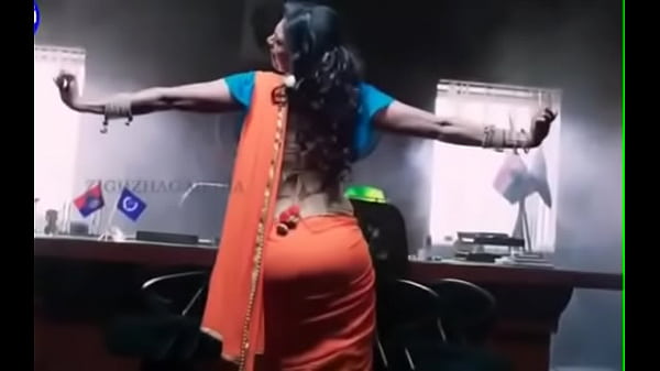 Desi Pantat Montok Dibalut Saree, Siap Digoyang