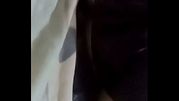 صاحبي بيكسر زوجتي قدامي نيك ساخن في الخلاء فحل صعيدي بزبر ناري