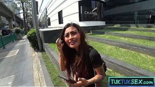 Memek Montok Mulus Thai Seksi, Pas Colmek Nikmat Sama Bule Gede