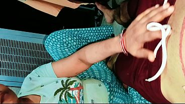 Desi Bhabhi Lagi Ngocok Memek Sempit Sampe Crot, Suara Moan Hindi Jelas, Bhabhi Loncat-loncat Di Kontol Gede.