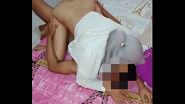 Viral Nih, Binor Hijab Hot Terbaru Main Serong Sama Temen Suami Sendiri.