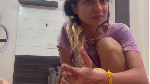 Desi Cewek Ngerasain Jari Kotor Bokap Tiri Ngebor Lubang Belakang