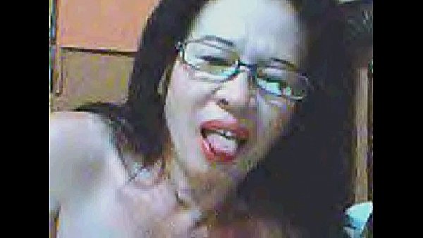 Filipina Main Webcam, Buka-bukanan Sampe Munculin Sensasi Panas