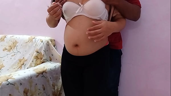 প্রেগন্যান্ট ভাবীর ফেসবুক আইডি পাকড়াও করে বাড়ি গিয়ে জোর করে চুদলাম – খোলা বাংলায় পর্নো