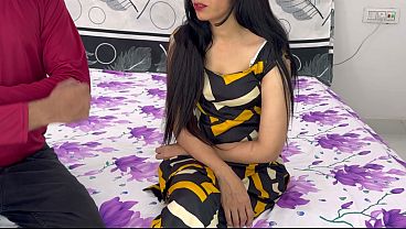 Pas Wawancara Kerja, Priya Bikin Doi Ngaceng Sendiri Gara-gara Pake Rok Mini.