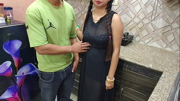 Bhabhi India Digebekin Habis-habisan Sama Adik Ipar Di Dapur, Suara Nafas Bikin Makin Liar.