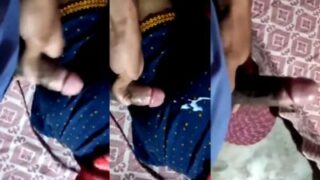 Video Ngentot Lokal, Cowok Crot Di Pantat Ibu Tiri