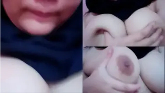 Viral! Abg Hijab Tobrut Mainin Toket Sambil Nahan Grogi