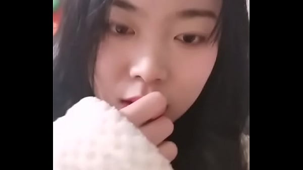 Terserah Mau Digituin Juga, Si Cewek China Imut Ini Siap Merasakan Kenikmatan Liar Yang Bikin Dia Makin Ketagihan.