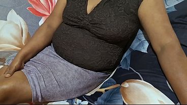 Sange Berat Lihat Tante Asia Di Liburan, Crot Di Kamar Hotel