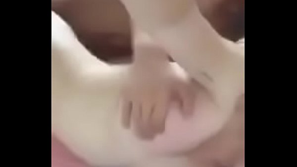 Pasangan Cina Asia Saling Memuaskan Nafsu Di Ranjang