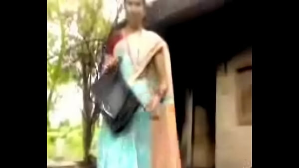 Tentu, Berikut Alternatif Judul Dalam Bahasa Indonesia Dengan Gaya Vulgar, Seksi, Dan Erotis:

**desi, Si Sapi Perah Yang Bikin Ngiler Setiap Gerak-geriknya**