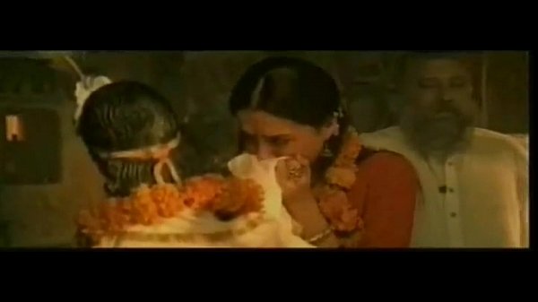 Romantic Hindi Song – Kita Berdua Di Sini, Di Momen Panas Ini, Basah Kuyup Nafsu