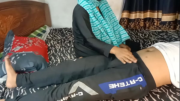 Aku Ngentot Temen Anak Tiri Yang Lebih Tua, Yang Juga Temen Sekolah Anak Tiriku Sendiri.