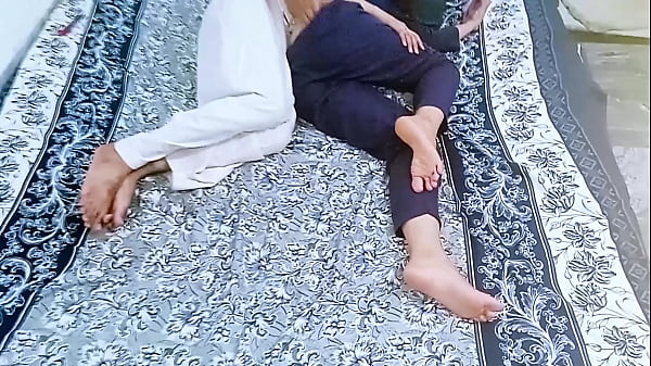 Desi Desi Cewek Manis Malu-malu Ngerasain Pertama Kali, Video Ngentot Cewek Kampung Perawan