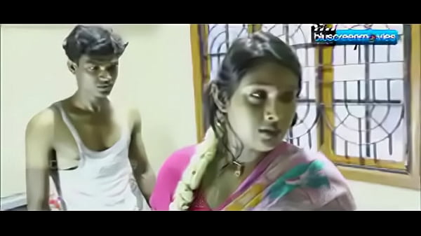 Aunty India Selatan Bikin Desi Ngiler, Goyangannya Bikin Pengen Digebet.