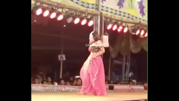 Tarian India Desi Yang Bikin Kamu Ngiler, Goyangannya Panas Dan Penuh Nafsu.